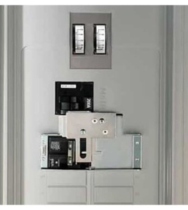 Reliance Controls 200-Amp (120 / 240V) Single-Phase Indoor Generator-Ready Load Center with Watt Meters